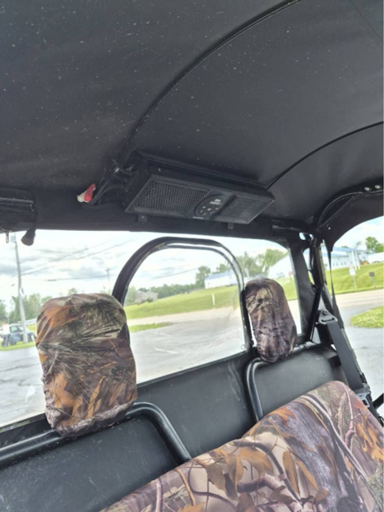 A photo of this 2025 Honda PIONEER 700 FOREST Deluxe