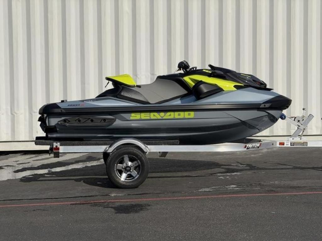 2026 Sea-Doo RXP-X 325 Tech, BRP Premium A, iBR Ice Metal / Manta X 325 in Georgetown, TX