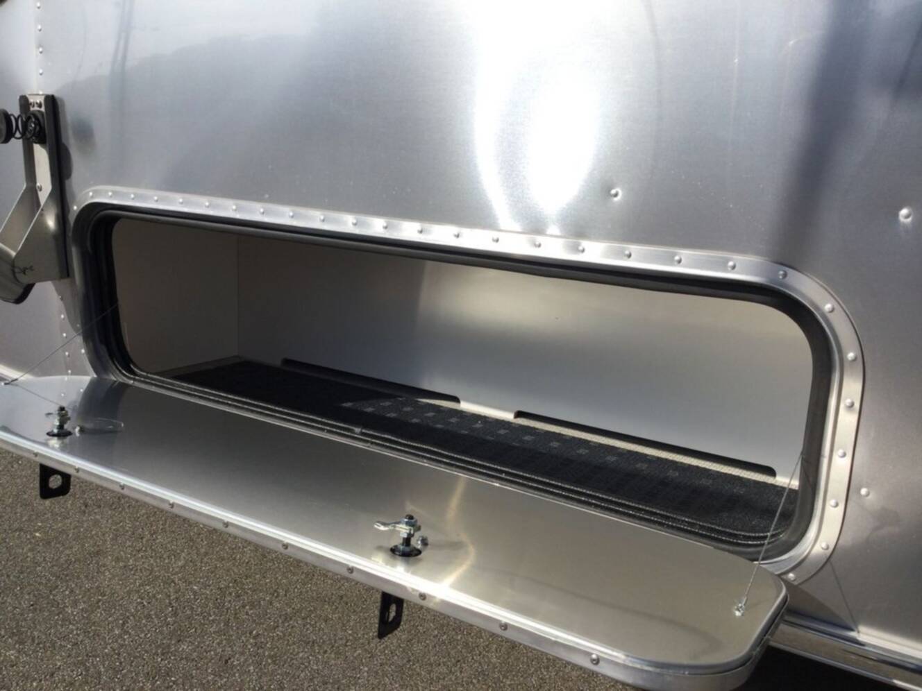A photo of this 2026 Airstream Classic 28RB