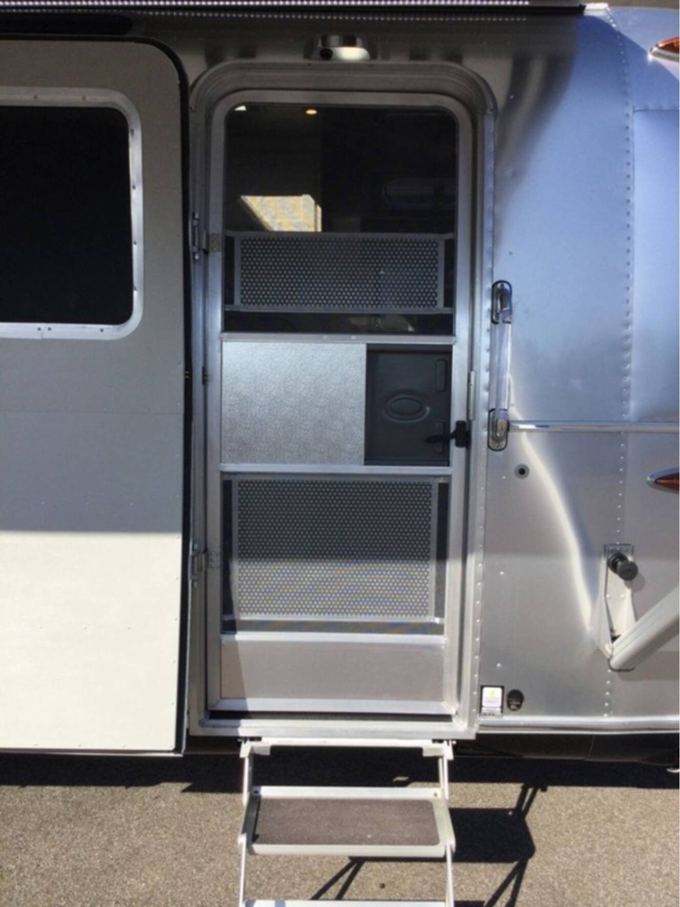 A photo of this 2026 Airstream Classic 28RB