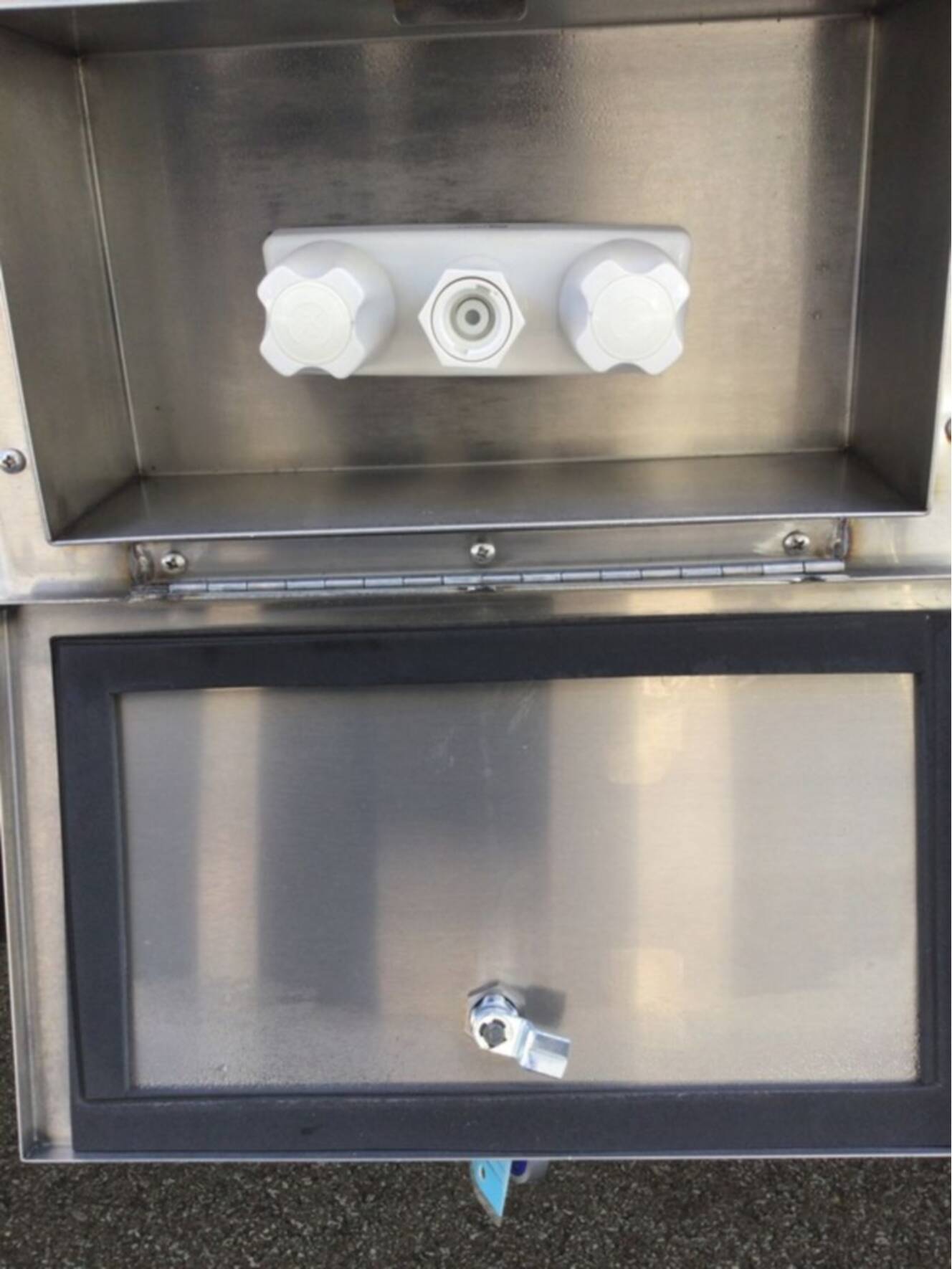 A photo of this 2026 Airstream Classic 28RB