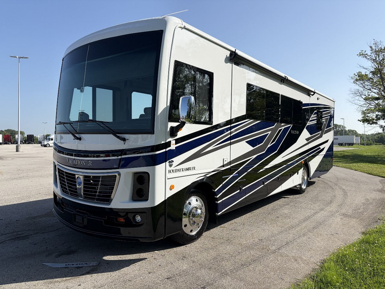 2027 Holiday Rambler Vacationer 35K RV