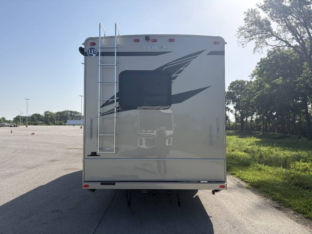 A photo of this 2027 Holiday Rambler Admiral 28A