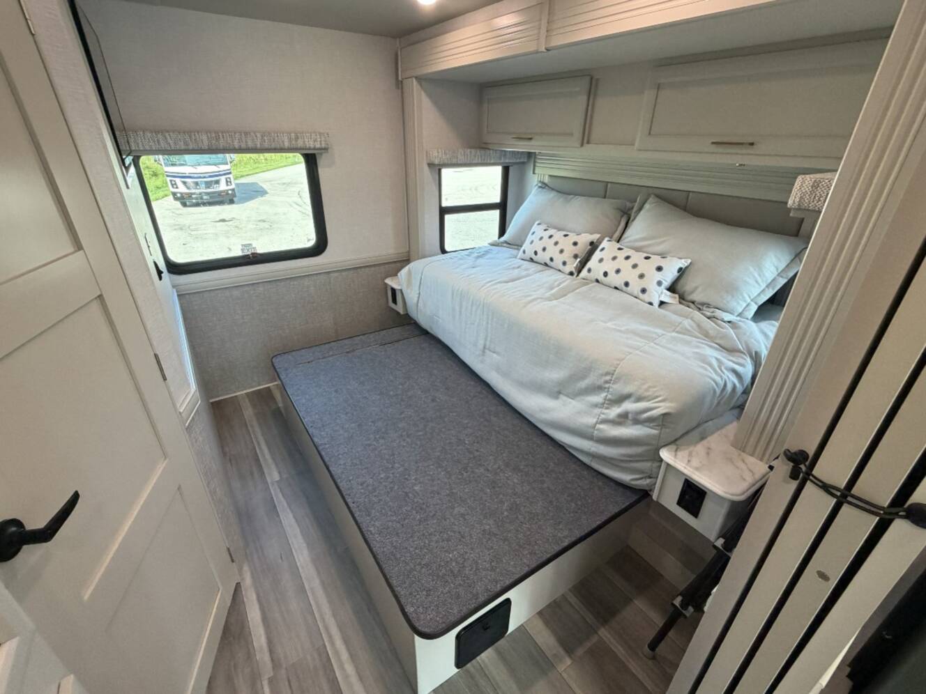 A photo of this 2027 Holiday Rambler Admiral 28A