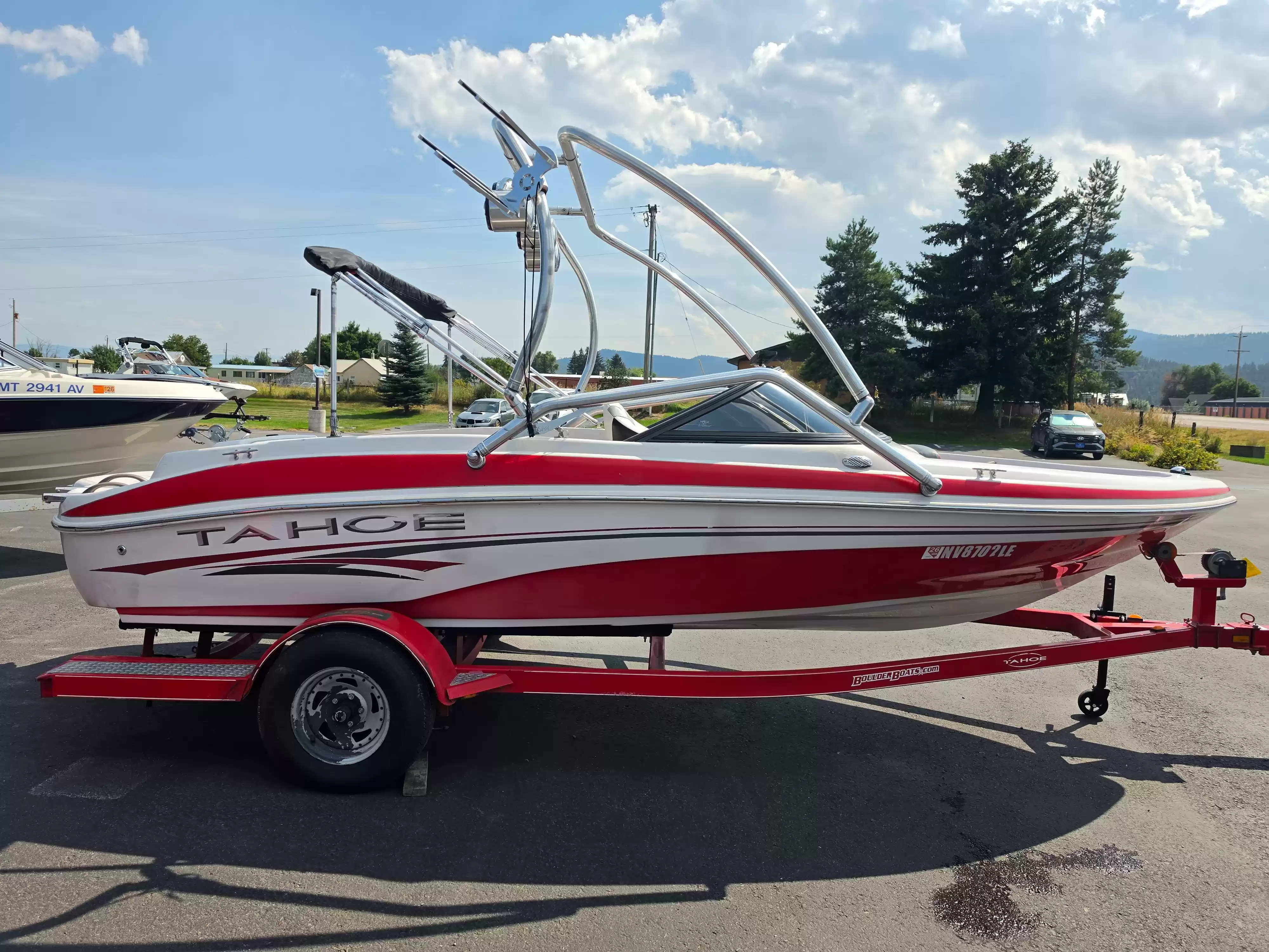 2005 Tahoe Q4 in kalispell