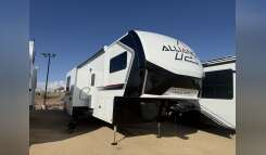 2027 Alliance Rv VALOR 40A14 Fifth Wheel Toy Hauler RV