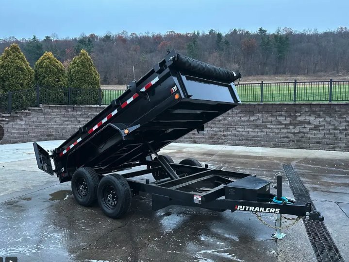 2027 PJ Trailers D3 in Canton, GA