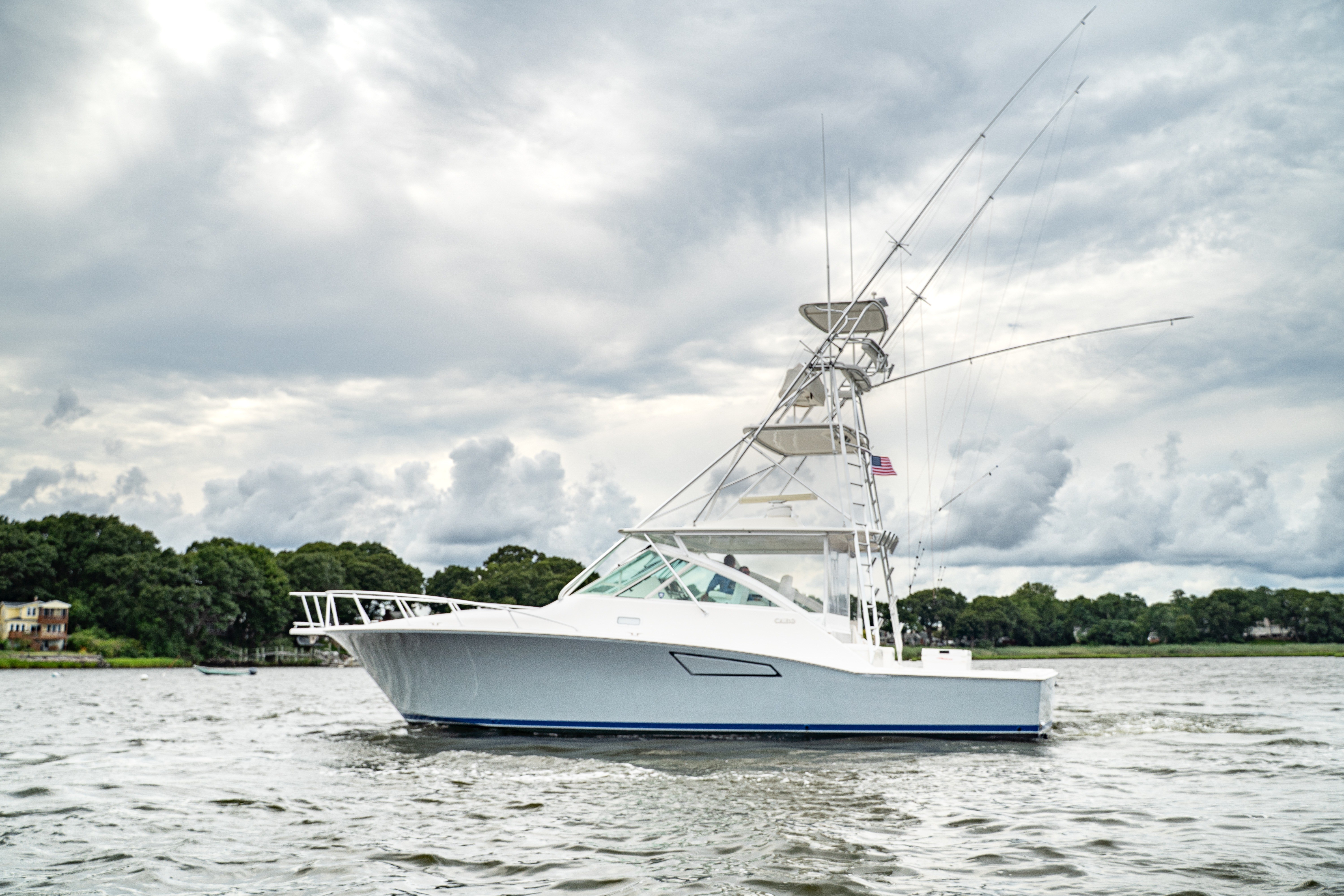 2005 Cabo 40 Express in falmouth MA