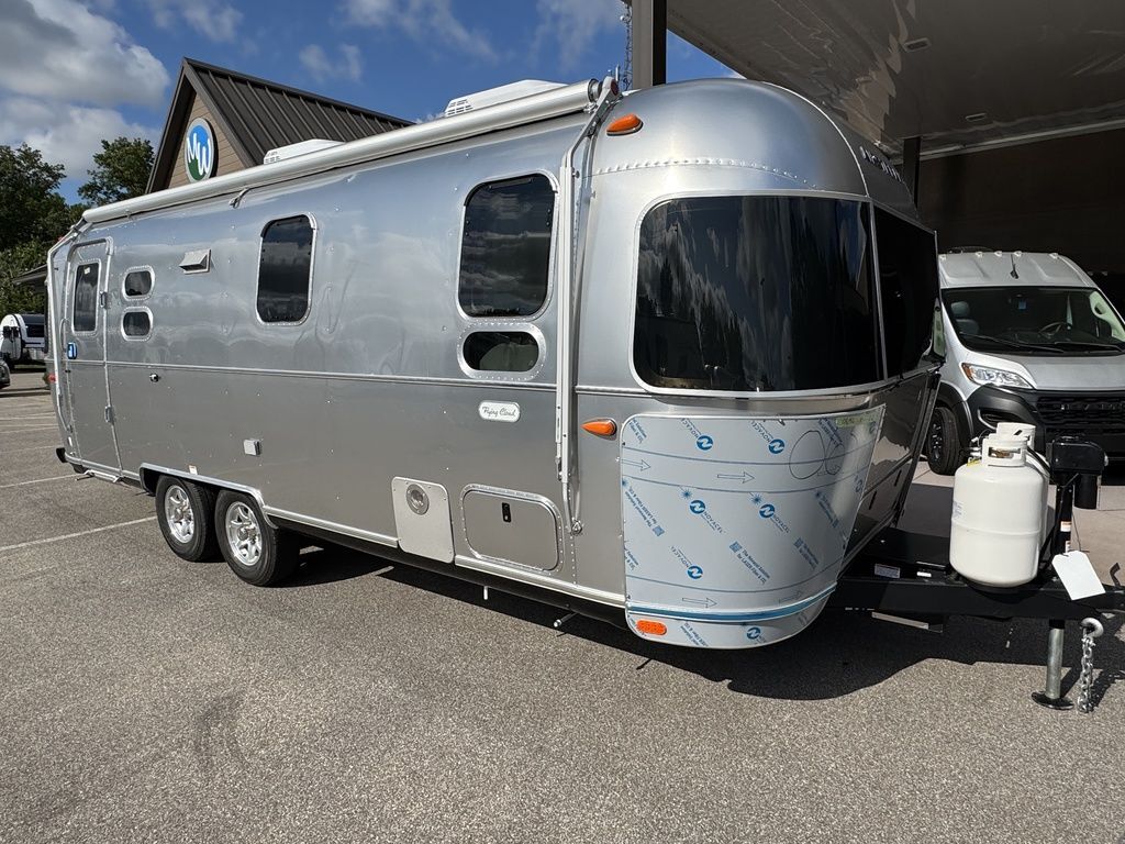 2027 Airstream FLYING CLOUD 25FB in lorain OH