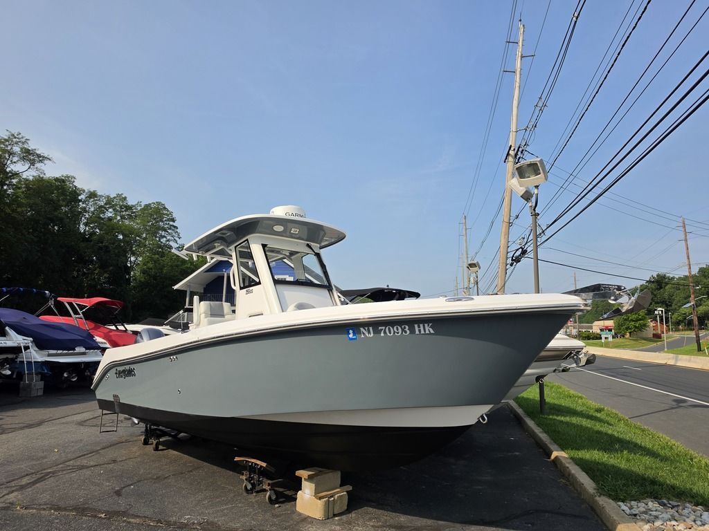 2017 Everglades 255 Center Console in toms river NJ