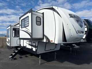 2021 FOREST RIVER SABRE 37FLH