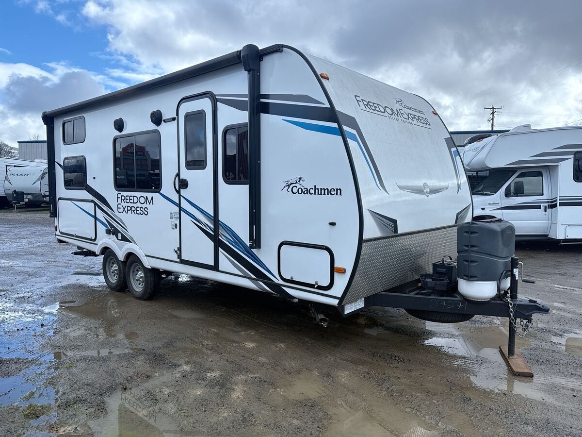 2023 Coachmen Freedom Express Select 22SE in medford OR