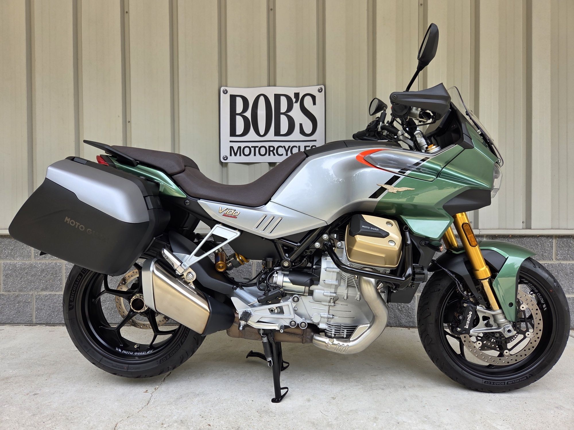2024 Moto-Guzzi V 100 S MANDELLO in Jessup, MD