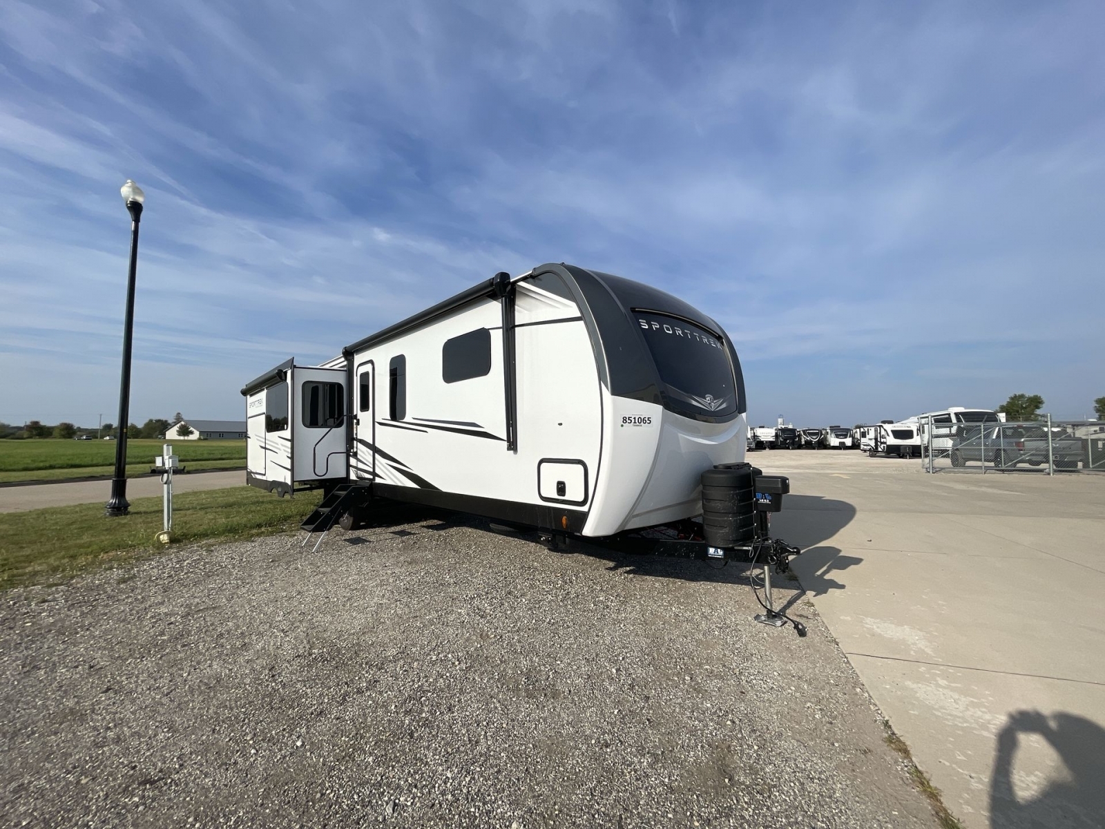 2027 Venture Rv SPORTTREK TOURING EDITION 343VIK STT343VIK in blue grass IA