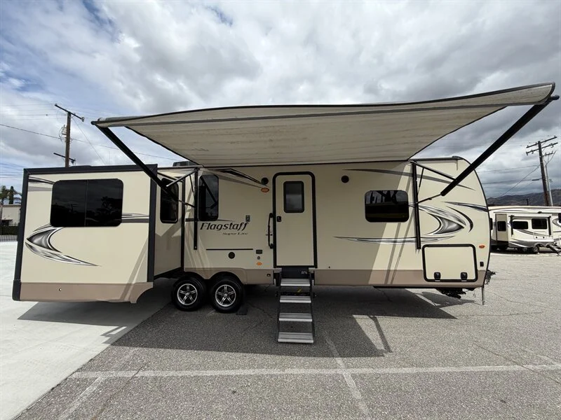 2019 Forest River Flagstaff Lite 27RLWS