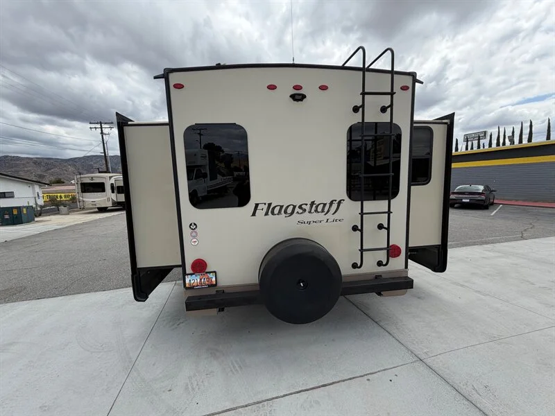 2019 Forest River Flagstaff Lite 27RLWS