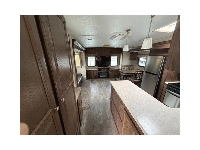 2019 Forest River Flagstaff Lite 27RLWS