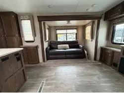 2019 Forest River Flagstaff Lite 27RLWS