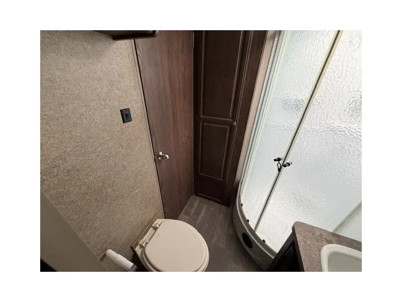 2019 Forest River Flagstaff Lite 27RLWS