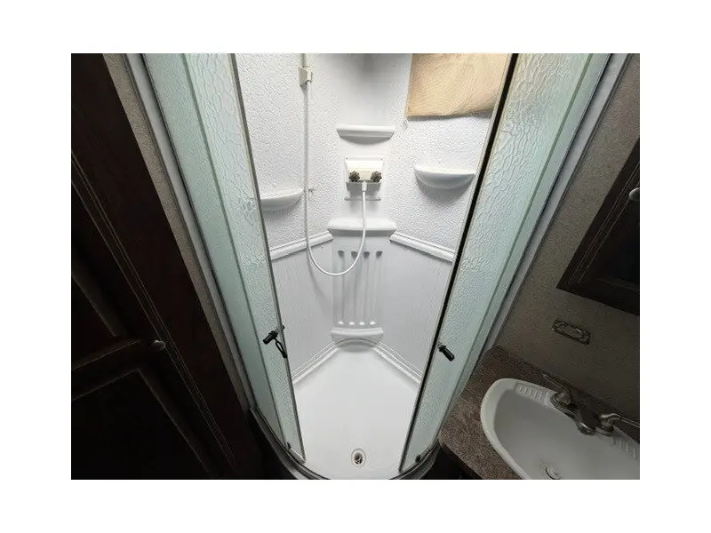 2019 Forest River Flagstaff Lite 27RLWS