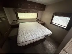2019 Forest River Flagstaff Lite 27RLWS