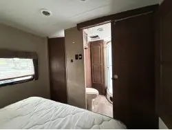 2019 Forest River Flagstaff Lite 27RLWS