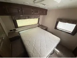 2019 Forest River Flagstaff Lite 27RLWS