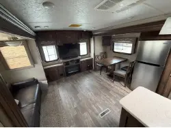 2019 Forest River Flagstaff Lite 27RLWS