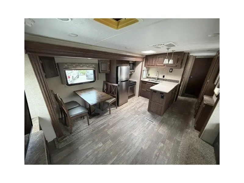 2019 Forest River Flagstaff Lite 27RLWS