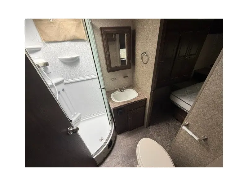 2019 Forest River Flagstaff Lite 27RLWS