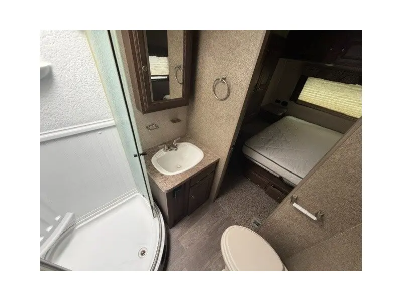 2019 Forest River Flagstaff Lite 27RLWS