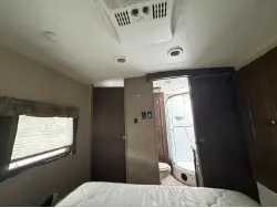 2019 Forest River Flagstaff Lite 27RLWS