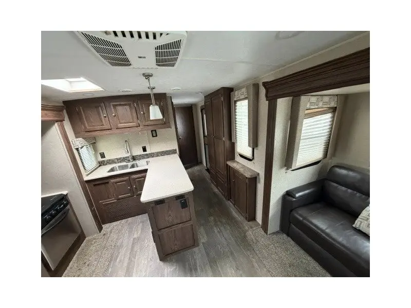2019 Forest River Flagstaff Lite 27RLWS