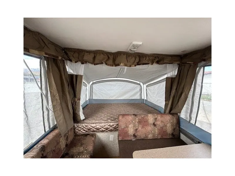 2008 FLEETWOOD AMERICANA CHEYENNE