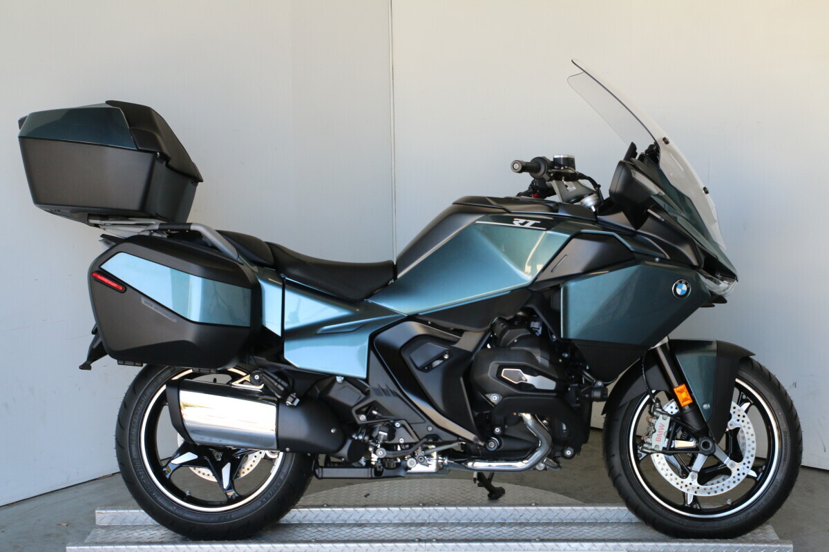 2026 BMW MOTORRAD R 1300 RT in San Diego, CA
