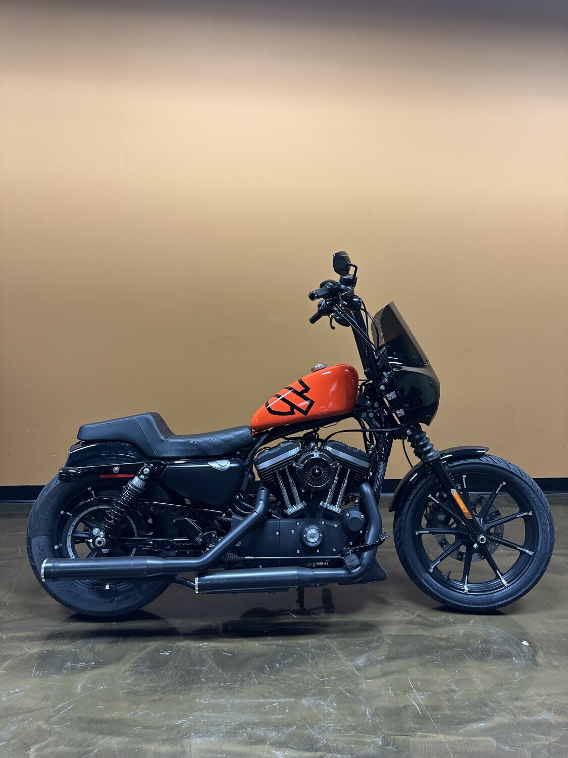 2020 Harley-Davidson Iron 883 IRON in Topeka, KS
