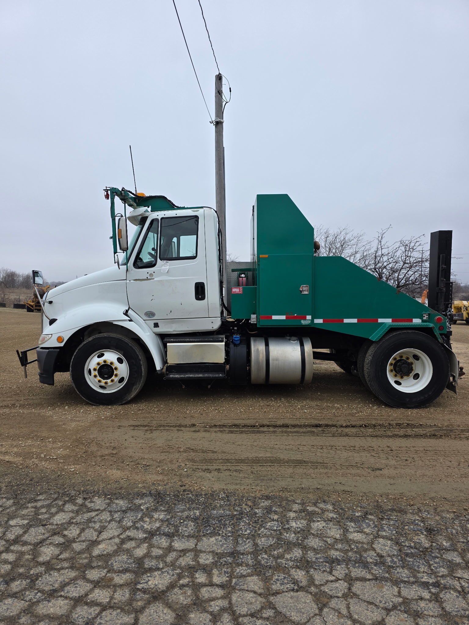 2017 INTERNATIONAL transtar 8 in Edgerton, WI