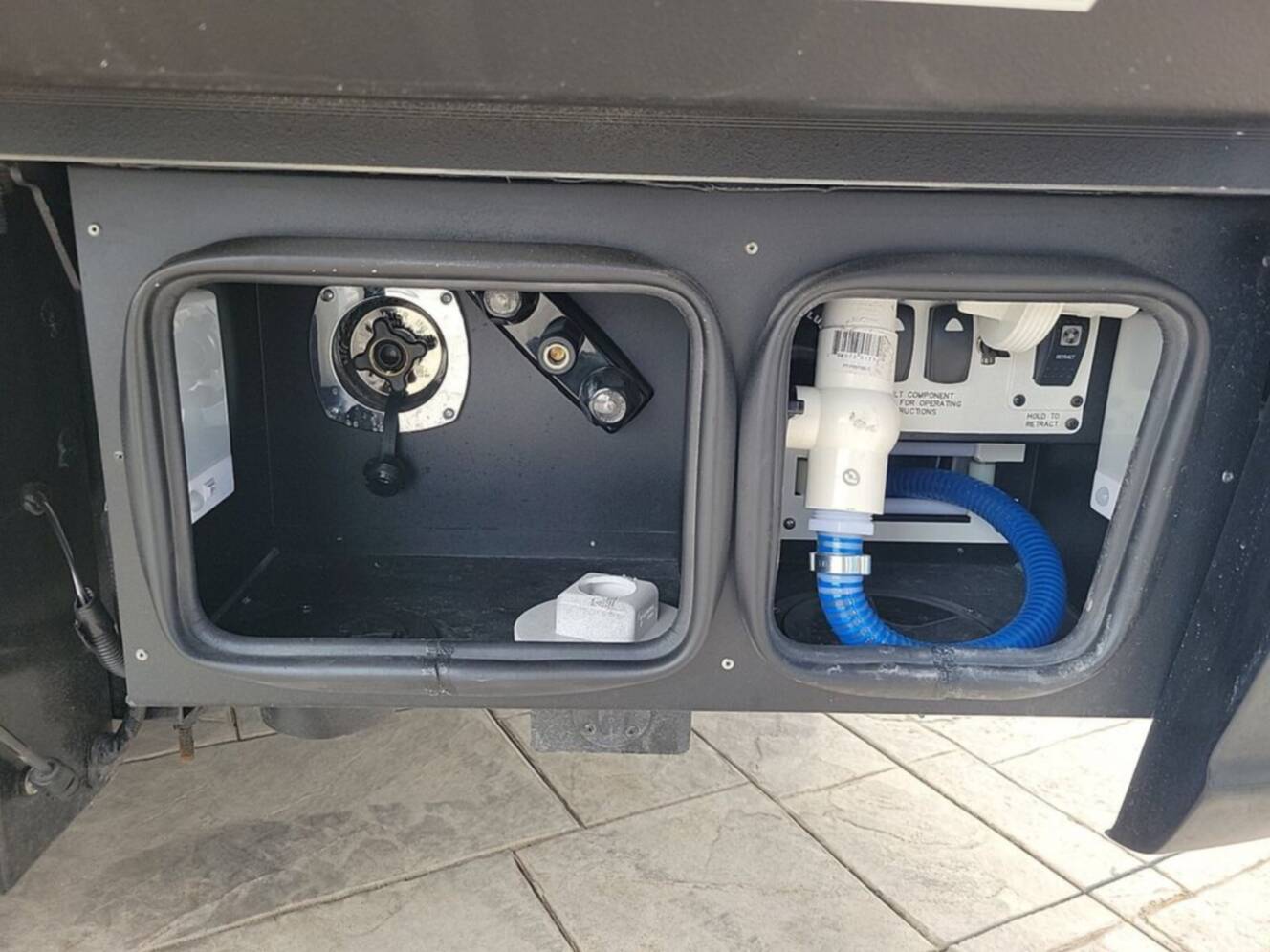 A photo of this 2027 Airstream Atlas Murphy Suite Twin