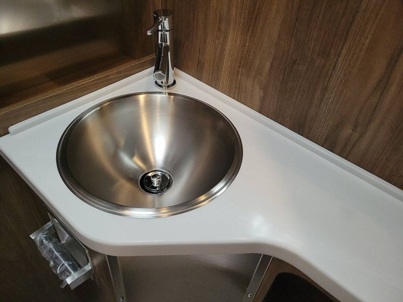 A photo of this 2027 Airstream Atlas Murphy Suite Twin