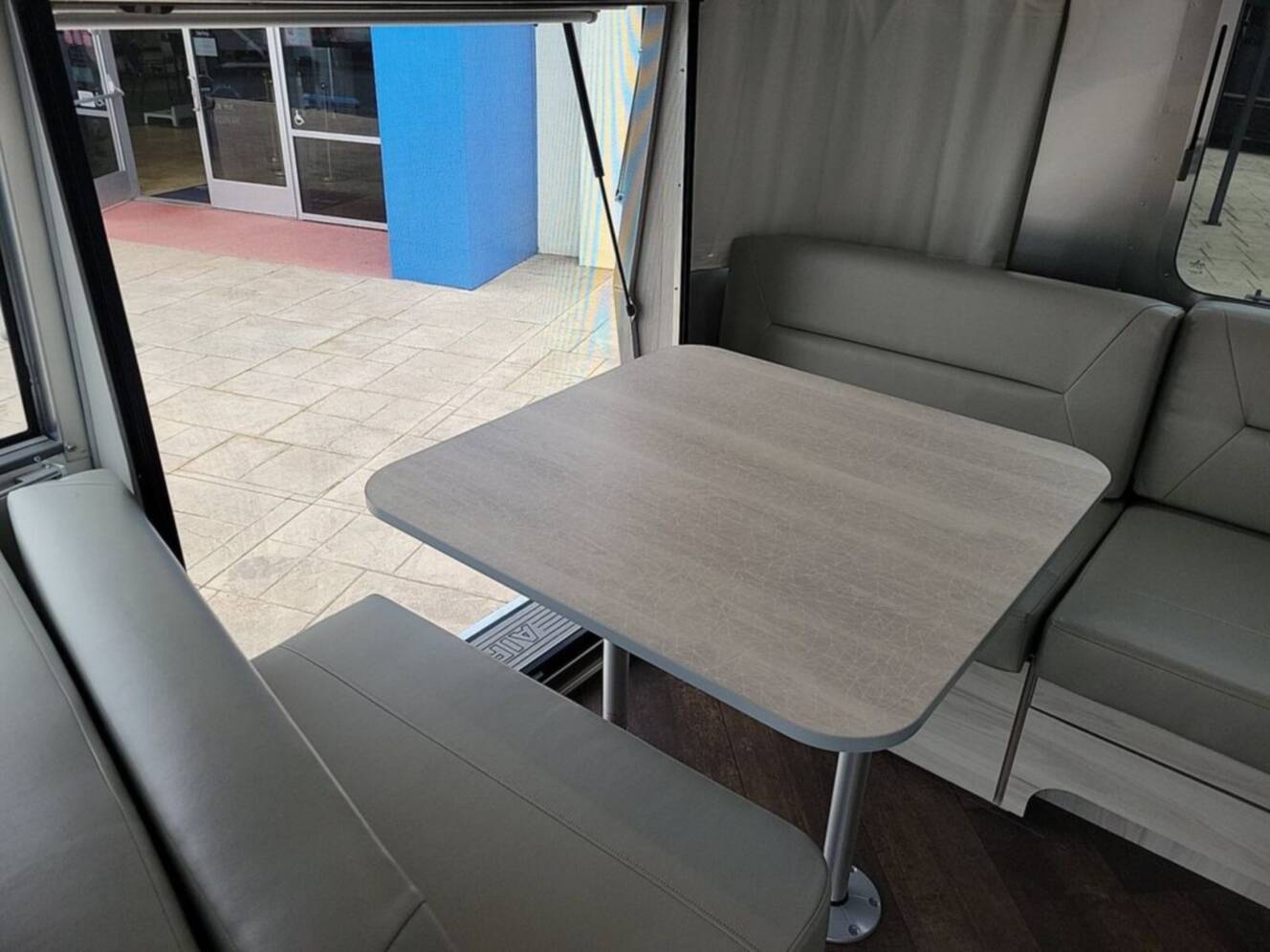 A photo of this 2026 Airstream International 27FBQ Queen