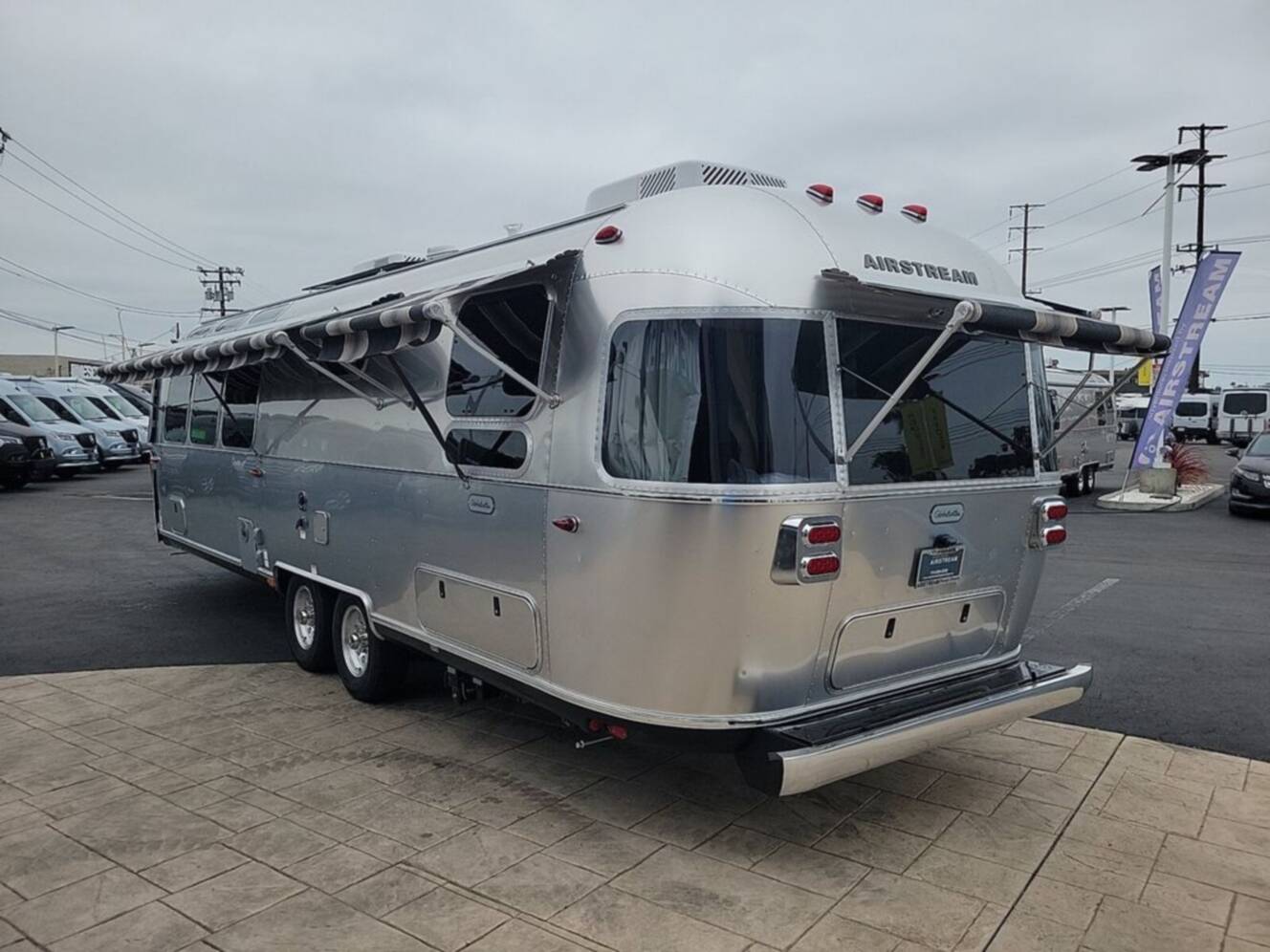 A photo of this 2026 Airstream Globetrotter® 30RB Twin