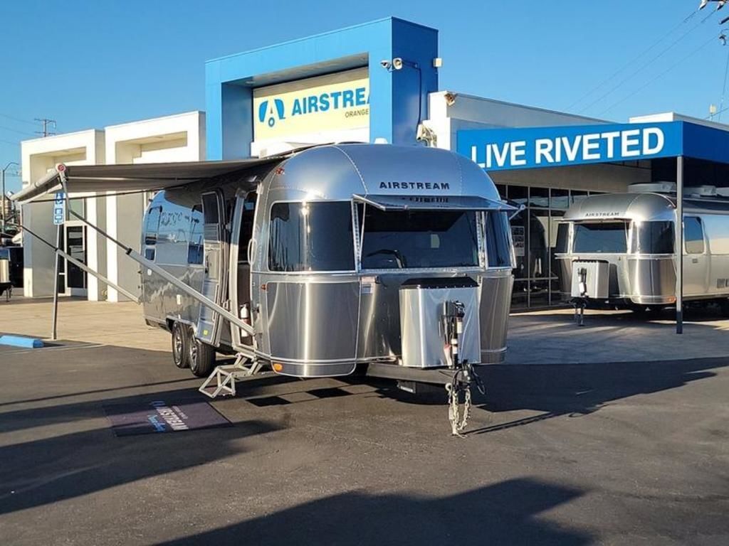 2025 Airstream Pottery Barn® Special Edition 28RB in midway city CA