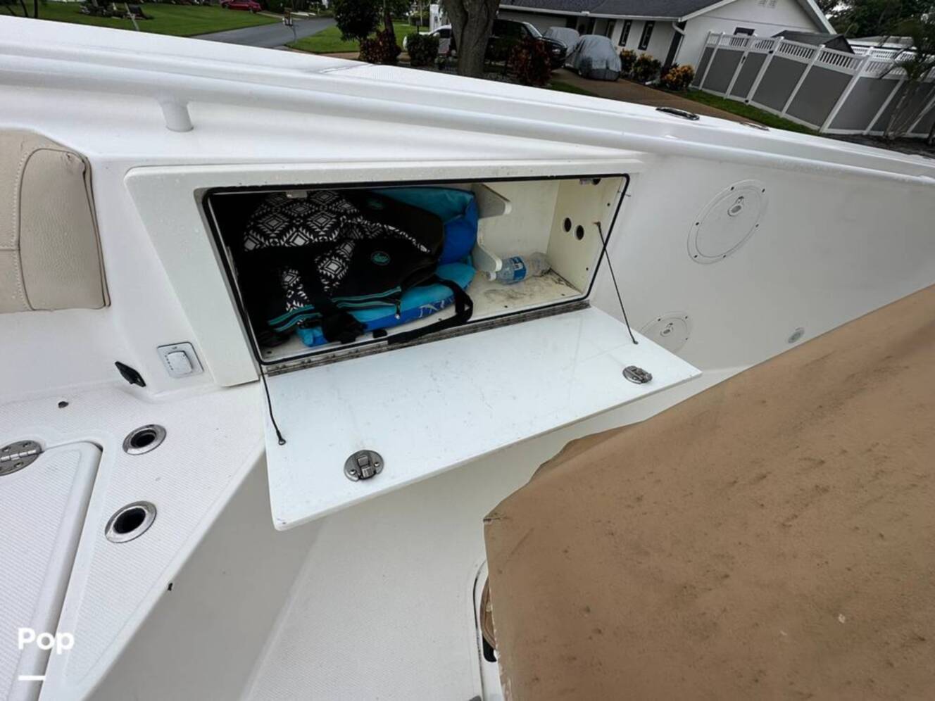 A photo of this 2018 Everglades 335CC