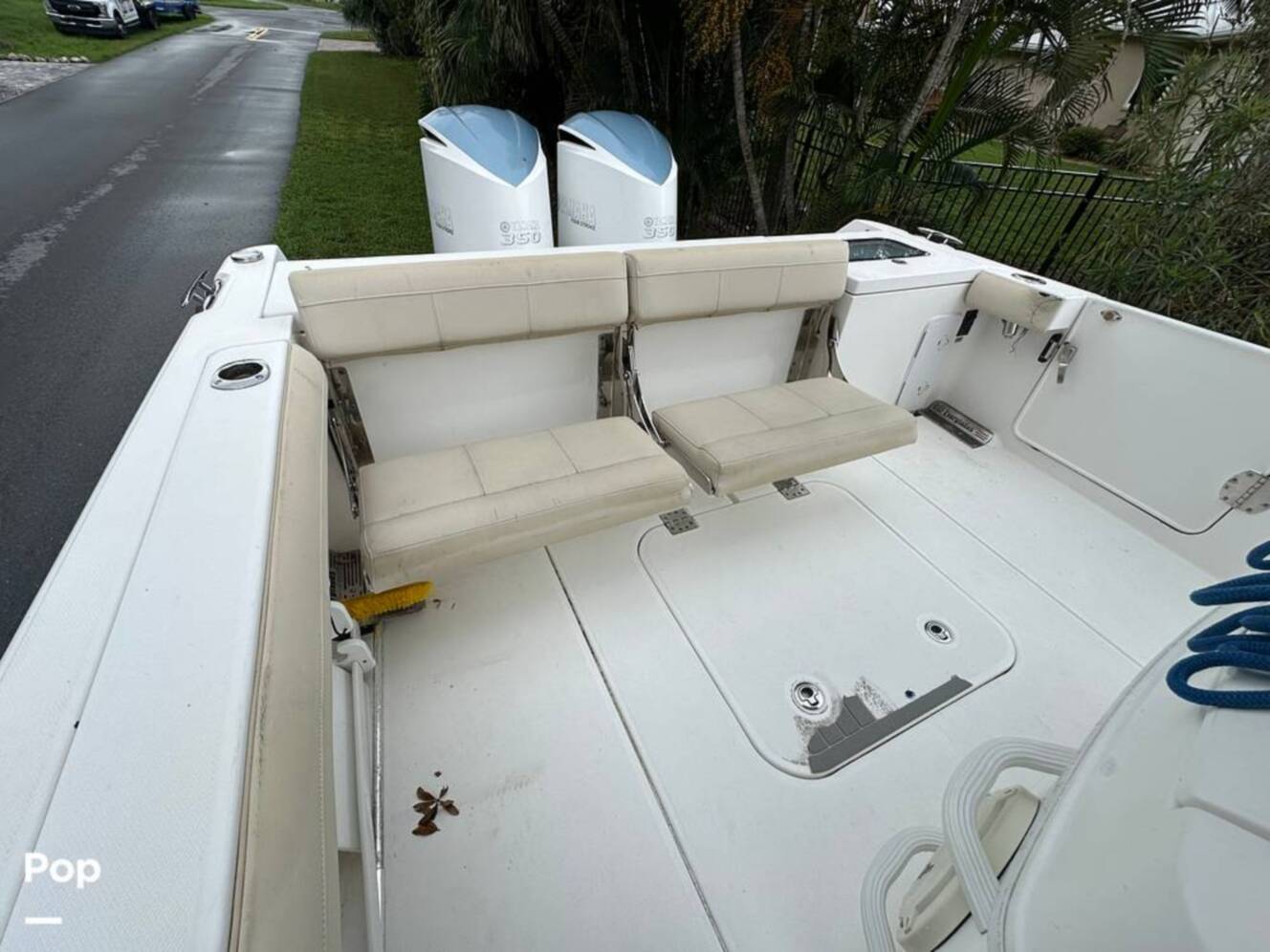 A photo of this 2018 Everglades 335CC