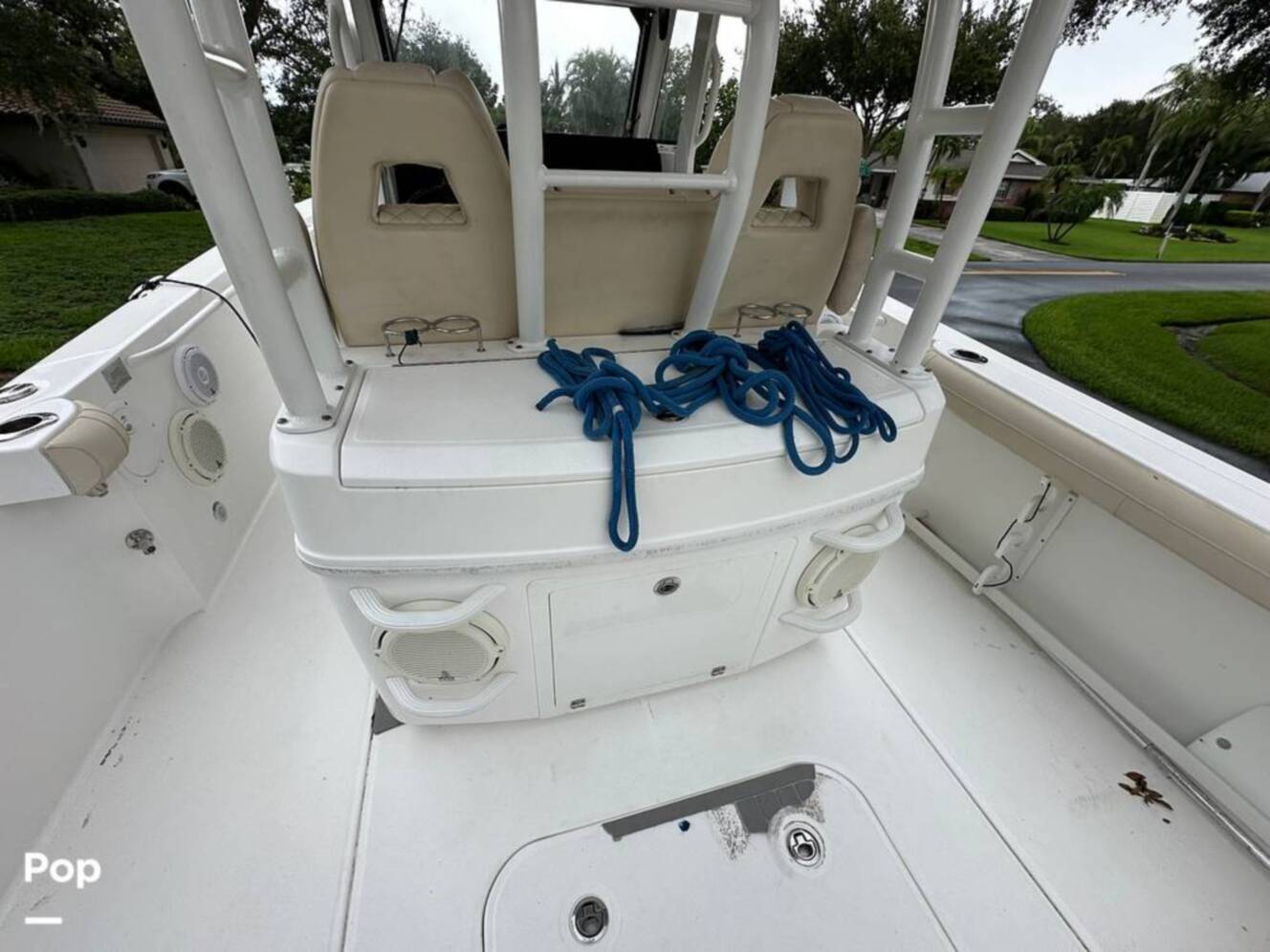 A photo of this 2018 Everglades 335CC