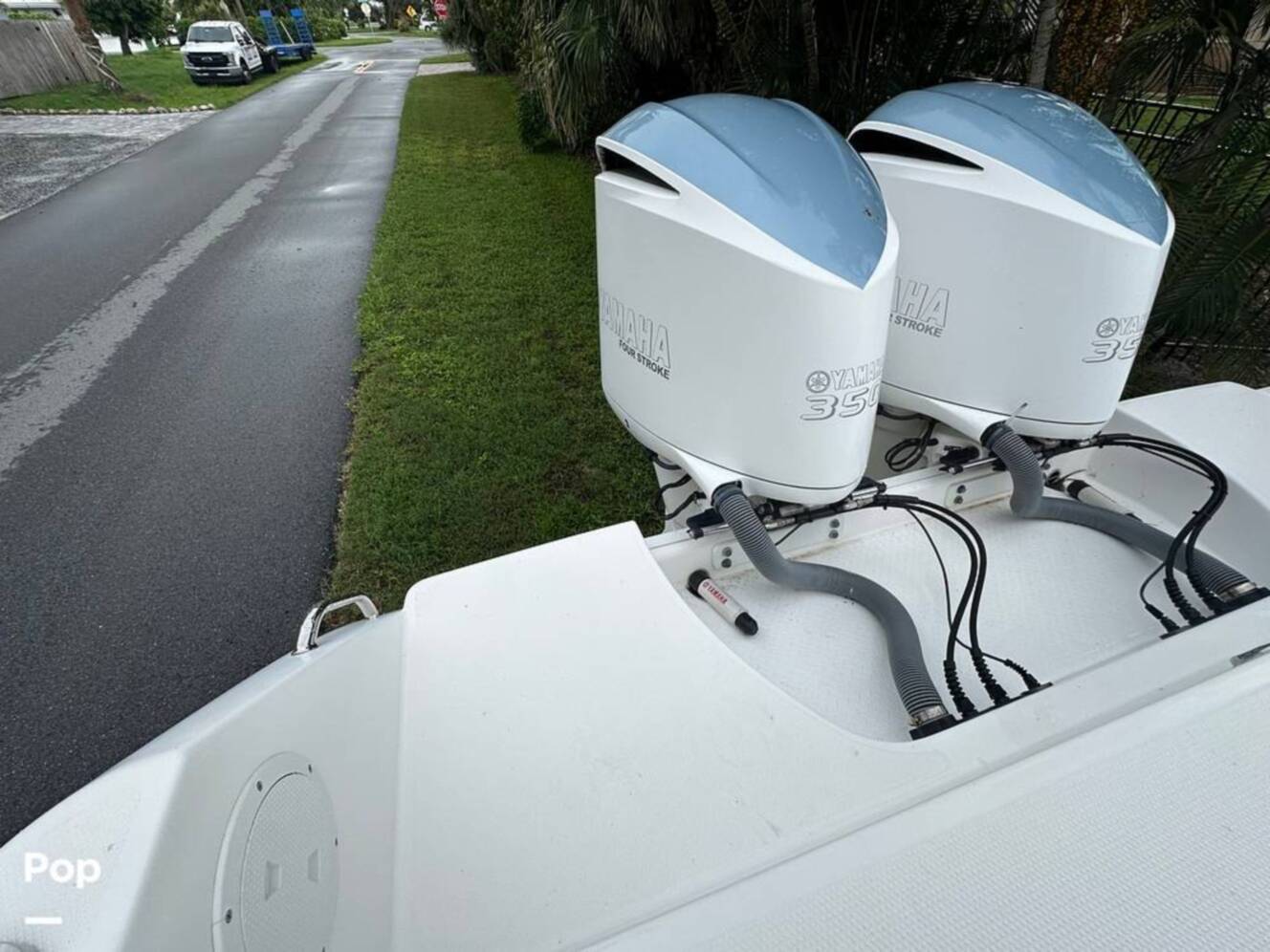A photo of this 2018 Everglades 335CC