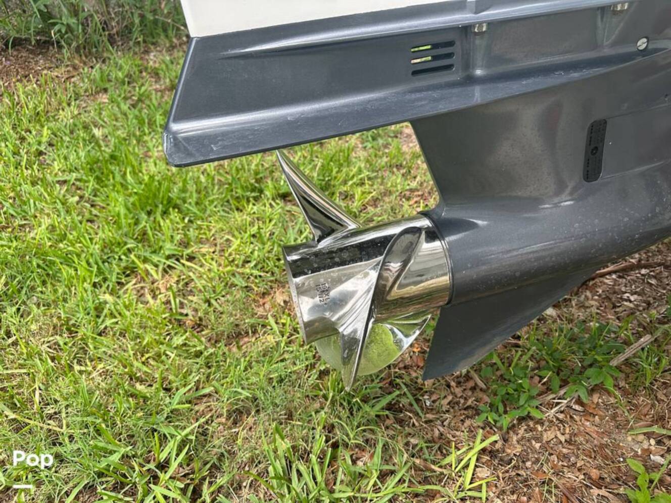 A photo of this 2018 Everglades 335CC
