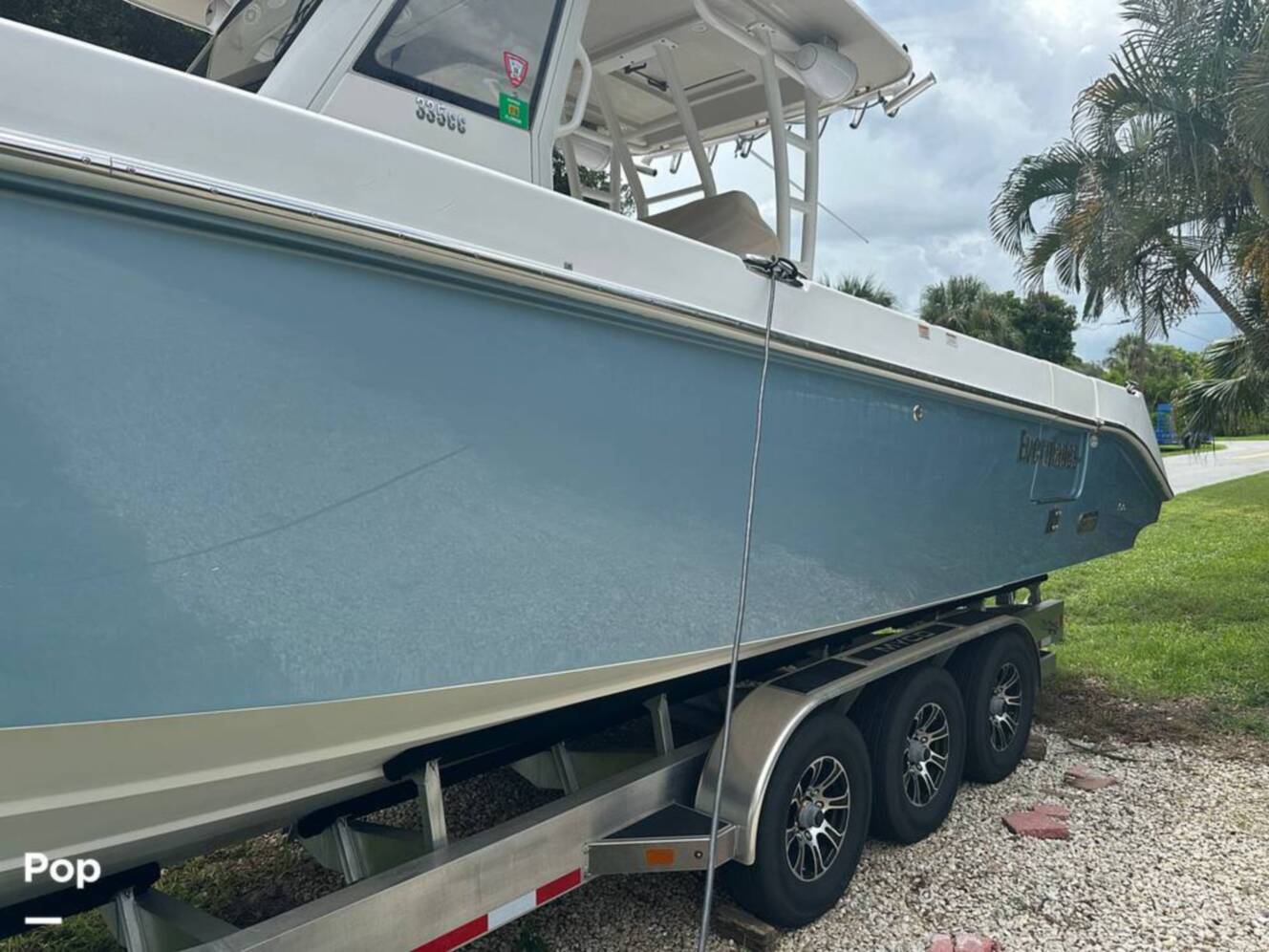 A photo of this 2018 Everglades 335CC