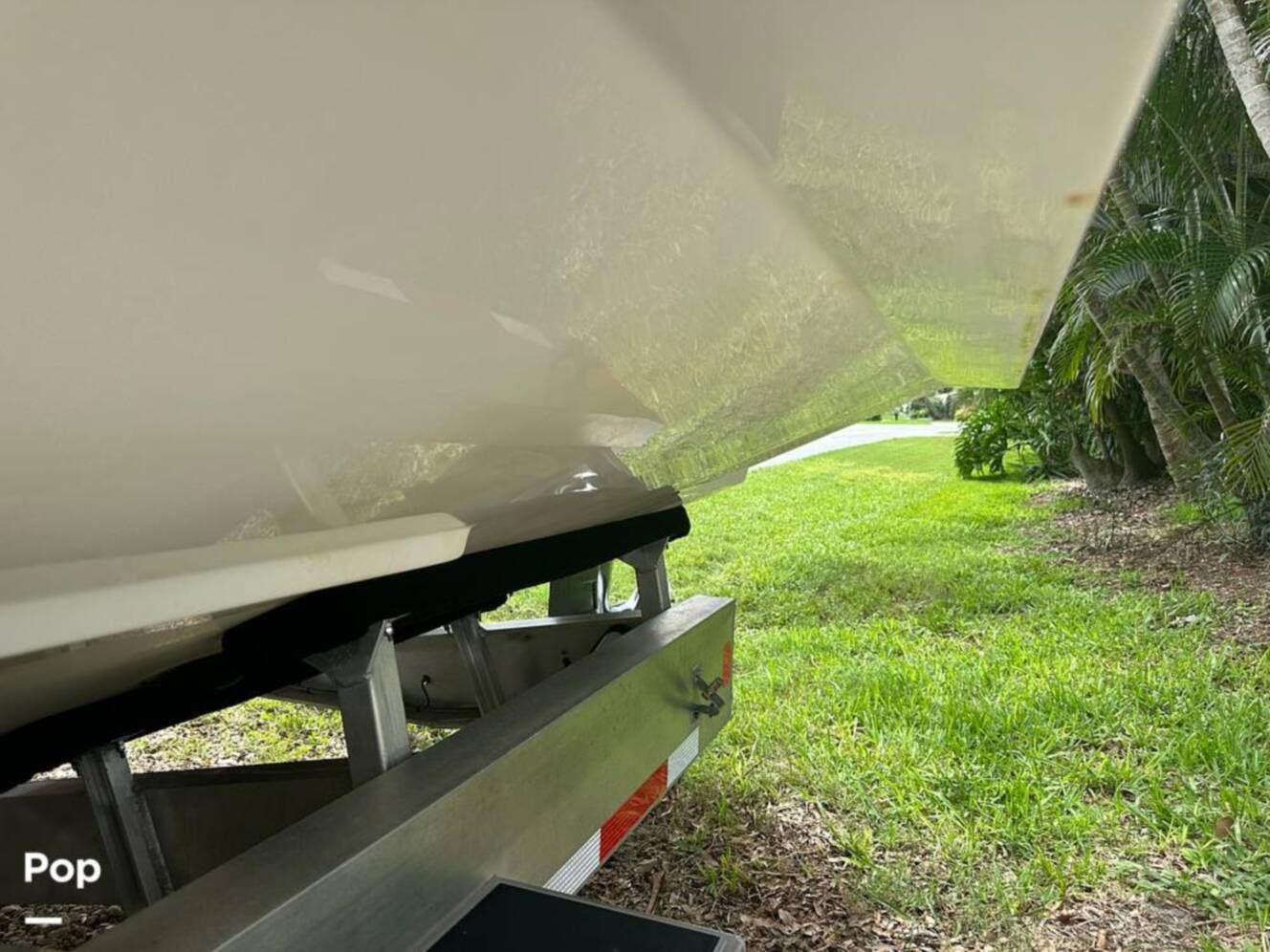 A photo of this 2018 Everglades 335CC