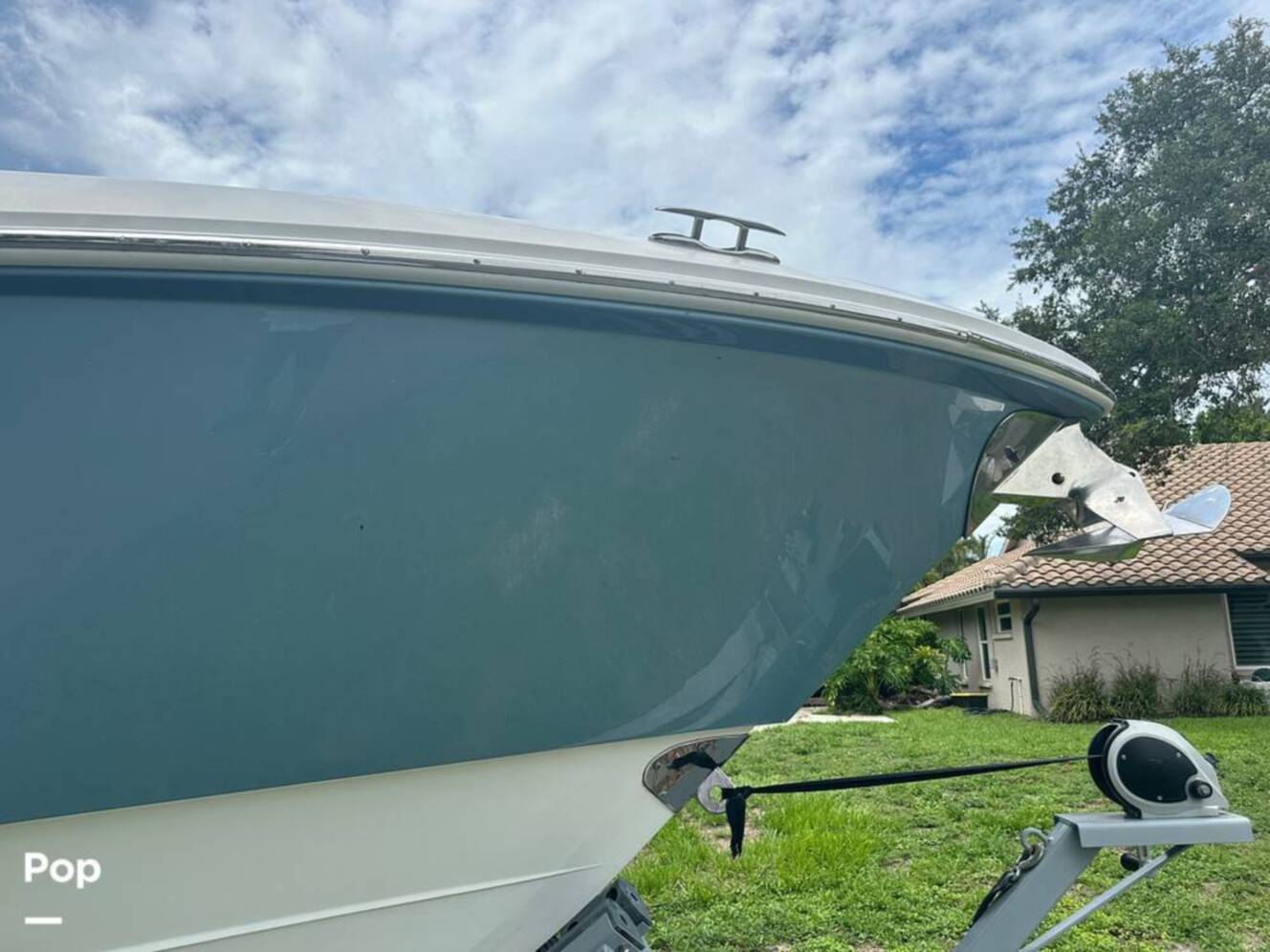 A photo of this 2018 Everglades 335CC